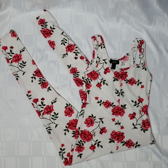 Streetwear Society Jumpsuit - Picture 2 of 10